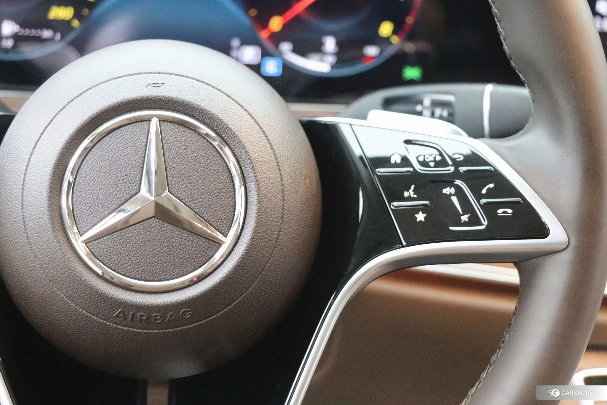 Mercedes-Benz E-class 2022 Черный из Китая, фото 2