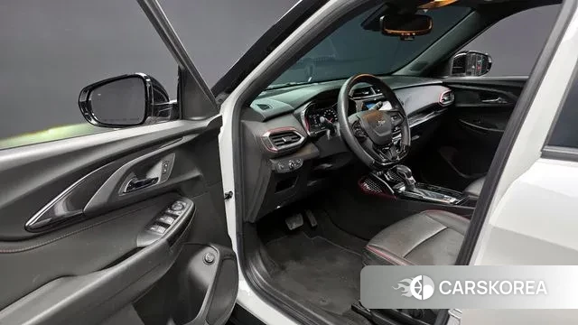 Chevrolet (GM Daewoo) Trailblazer 2021 Белый из Кореи, фото 2