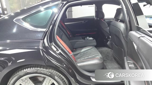 Genesis G80 (RG3) 2024 Черный из Кореи, фото 2