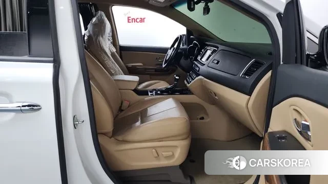 Kia All New Carnival 2018 Белый из Кореи, фото 2