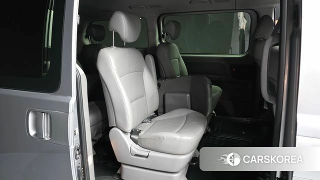 Hyundai The New Grand Starex 2020 Серебряный из Кореи, фото 2