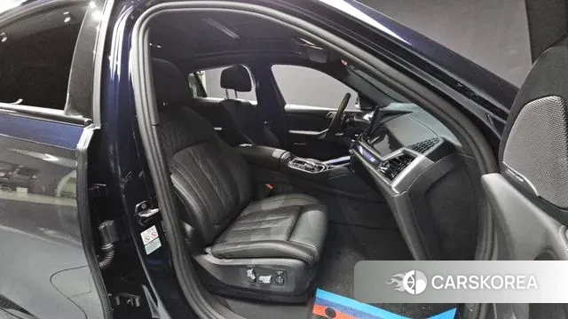 BMW X6 (G06) 2023 Синий из Кореи, фото 2