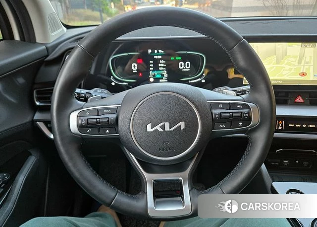 Kia Sportage 5th Generation Hybrid 2024 Белый из Кореи, фото 2