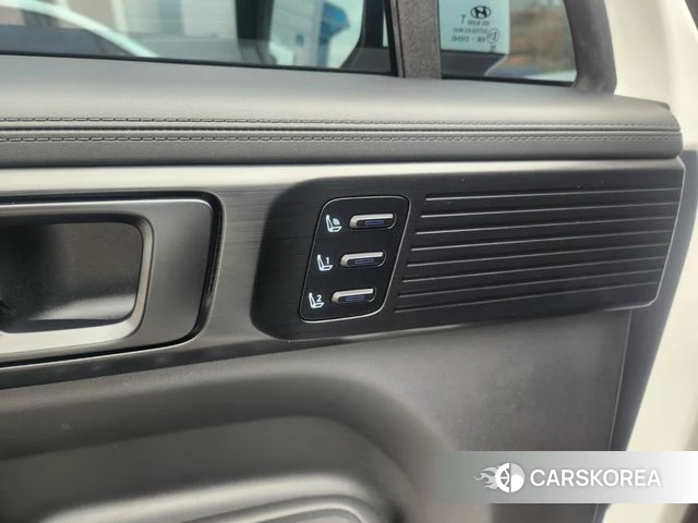 Hyundai Santa Fe (MX5) 2023 Белый из Кореи, фото 2