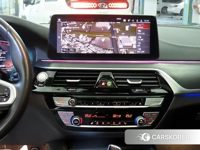 BMW 5 Series (G30) 2022 Черный из Кореи, фото 2