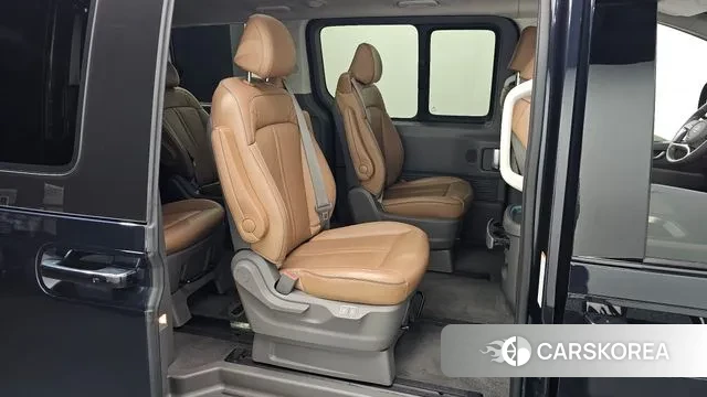 Hyundai Staria 2022 Синий из Кореи, фото 2