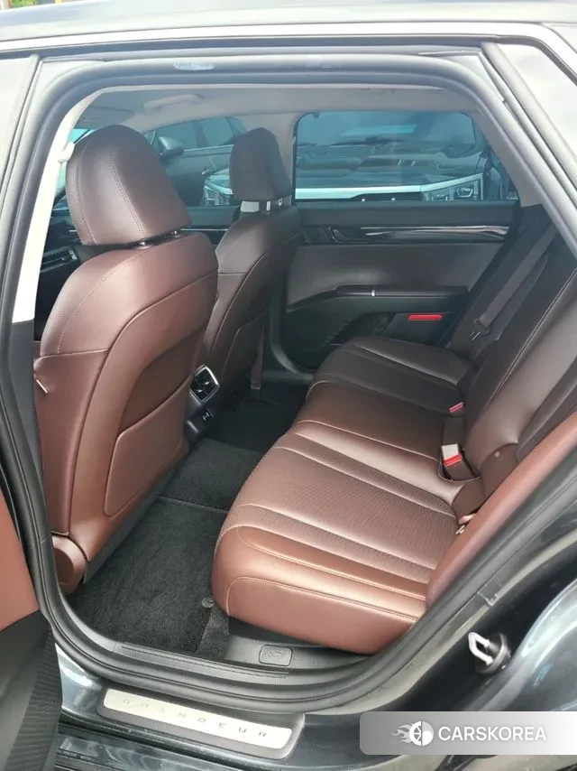 Hyundai Grandeur (GN7) 2023 Серый из Кореи, фото 2