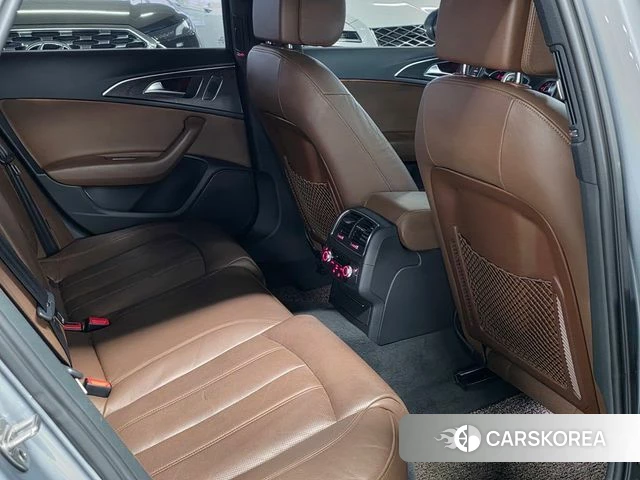 Audi New A6 2018 Светло-серебряный цвет из Кореи, фото 2