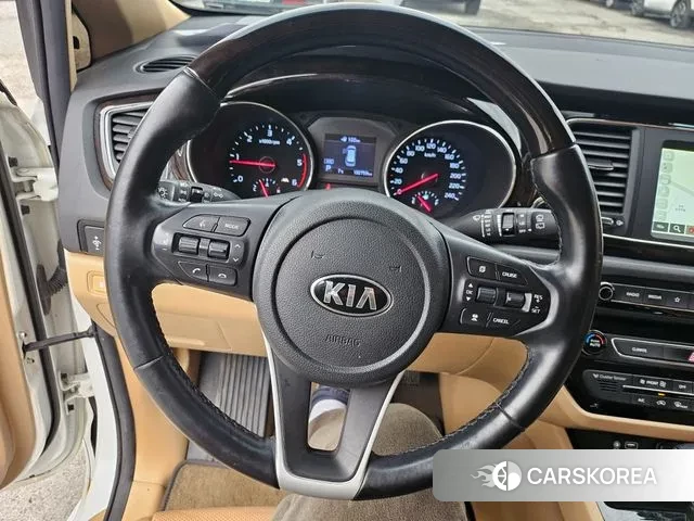 Kia The New Carnival id 3742639 из Кореи 2