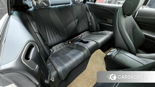 Mercedes-Benz E-Class W213 2022 Белый из Кореи, фото 2