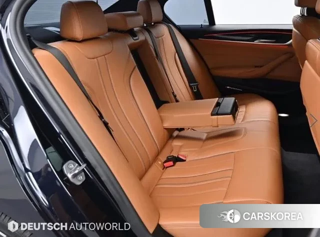 BMW 5 Series (G30) id 2901802 из Кореи 2