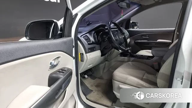 Kia The New Carnival 2019 Белый из Кореи, фото 2