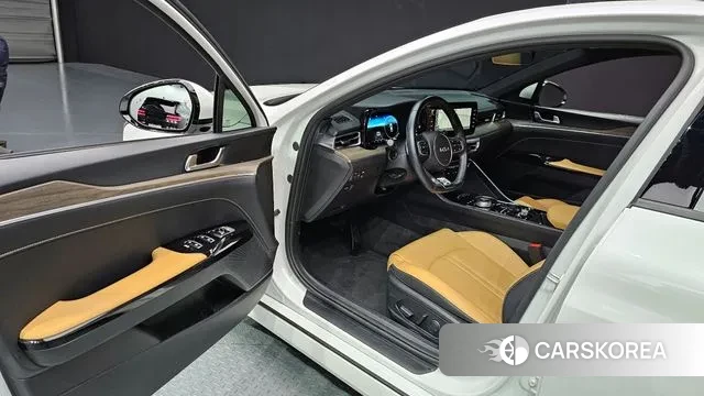 Kia K5 3rd generation 2022 Белый из Кореи, фото 2