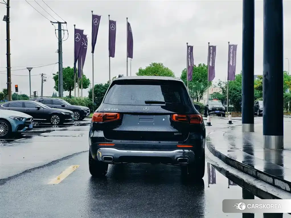 Mercedes-Benz GLB 2025 Черный из Китая, фото 2