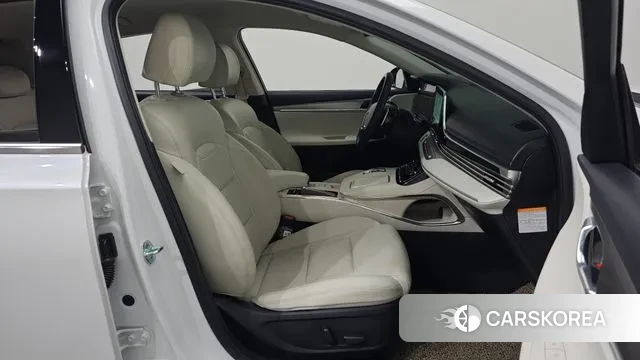 Hyundai The New Grandeur IG Hybrid 2022 Белый из Кореи, фото 2