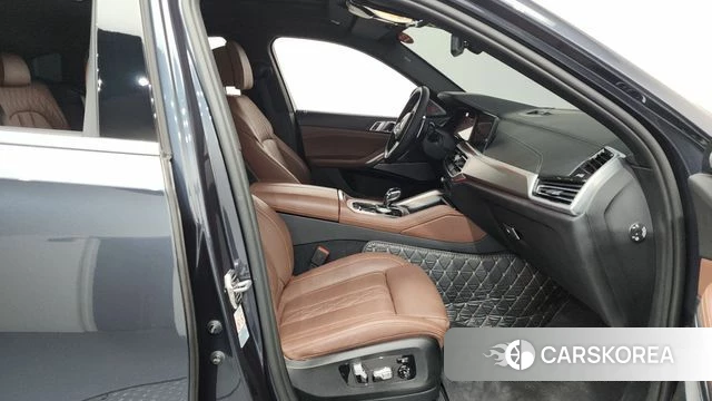 BMW X6 (G06) 2022 Серый из Кореи, фото 2