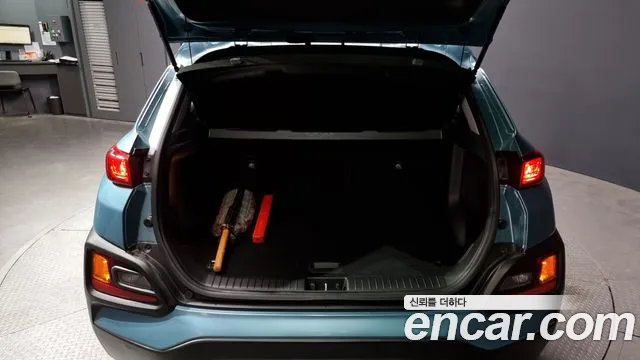 Hyundai Kona 2019 Небесно-голубой из Кореи, фото 2