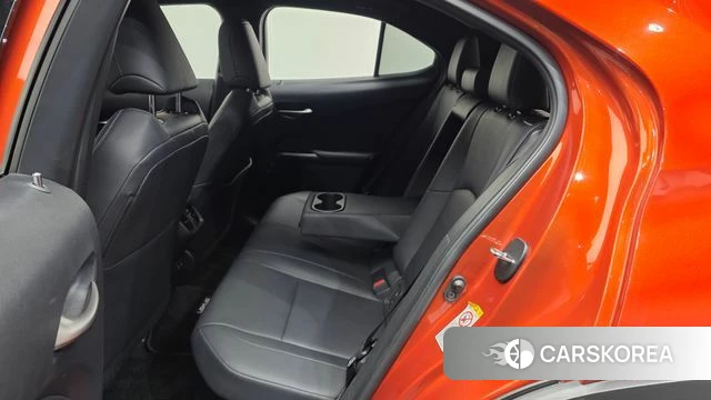 Lexus UX250h 2019 Оранжевый из Кореи, фото 2