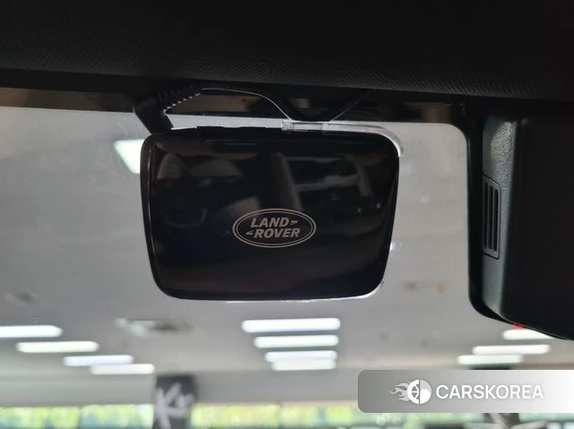 Land Rover Defender (L663) 2025 Черный из Кореи, фото 2