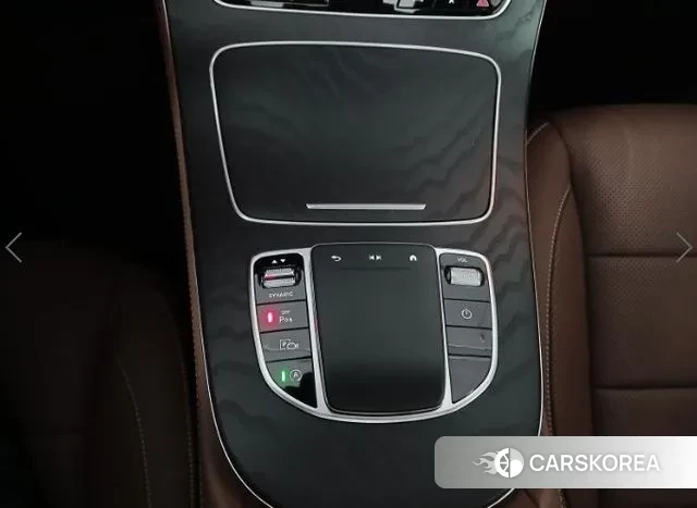 Mercedes-Benz E-Class W213 2023 Белый из Кореи, фото 2