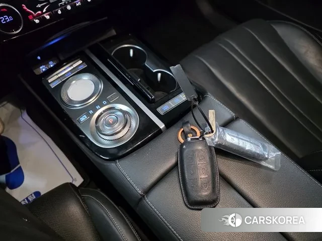 Genesis G80 (RG3) 2020 Черный из Кореи, фото 2