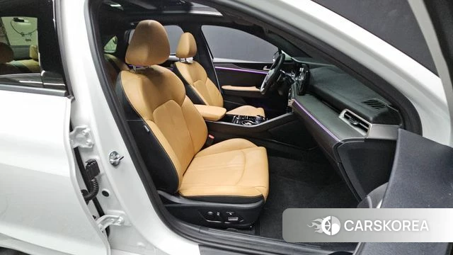 Kia K5 3rd generation 2023 Белый из Кореи, фото 2