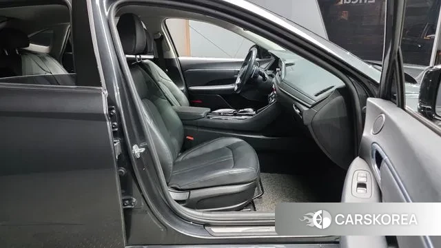 Hyundai Sonata (DN8) 2021 Серый из Кореи, фото 2