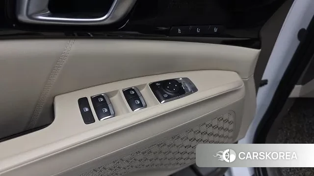 Kia The New Carnival 4th Generation 2024 Белый из Кореи, фото 2