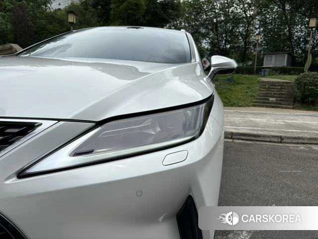 Lexus RX 2022 Белый из Китая, фото 2