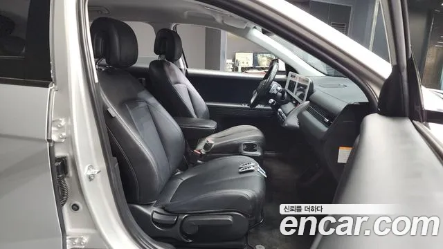 Hyundai Ionic 5 2021 Серебристо-серый из Кореи, фото 2