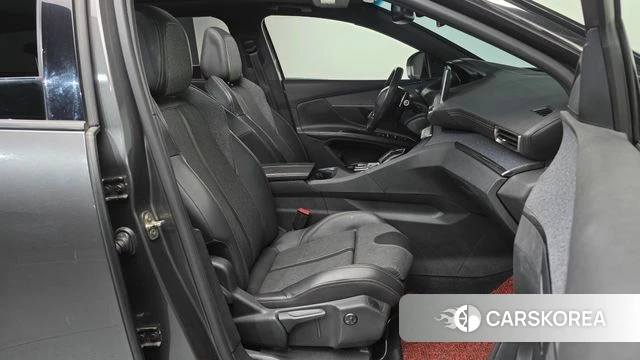 Peugeot 5008 second generation 2018 Серый из Кореи, фото 2