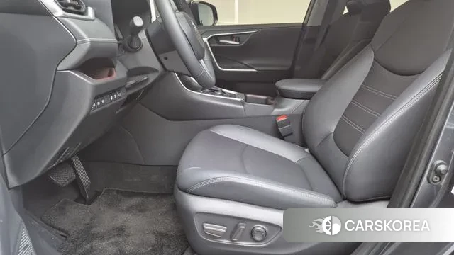 Toyota RAV4 5th Generation 2025 Серый из Кореи, фото 2