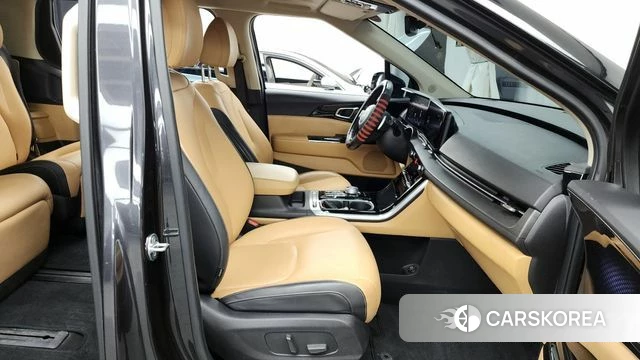 Kia Carnival 4th generation 2022 Серый из Кореи, фото 2