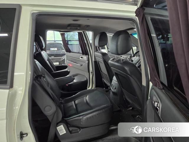 Ssangyong Korando Turismo 2018 Белый из Кореи, фото 2
