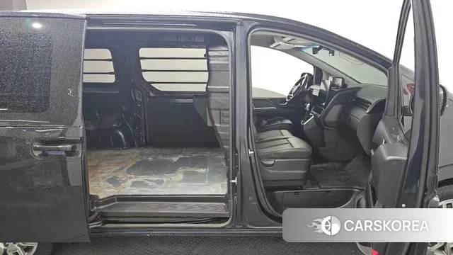 Hyundai Staria 2021 Синий из Кореи, фото 2