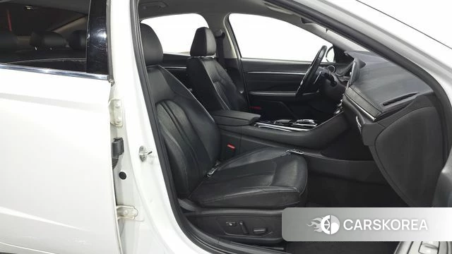 Hyundai Sonata (DN8) 2022 Белый из Кореи, фото 2