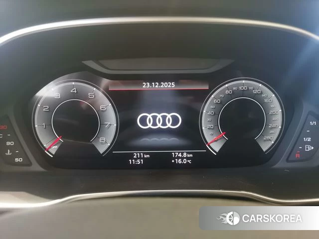 Audi Q3 2025 Белый из Китая, фото 2