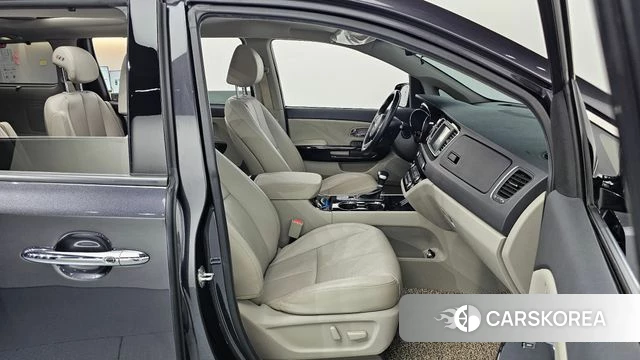 Kia The New Carnival 2020 Серый из Кореи, фото 2