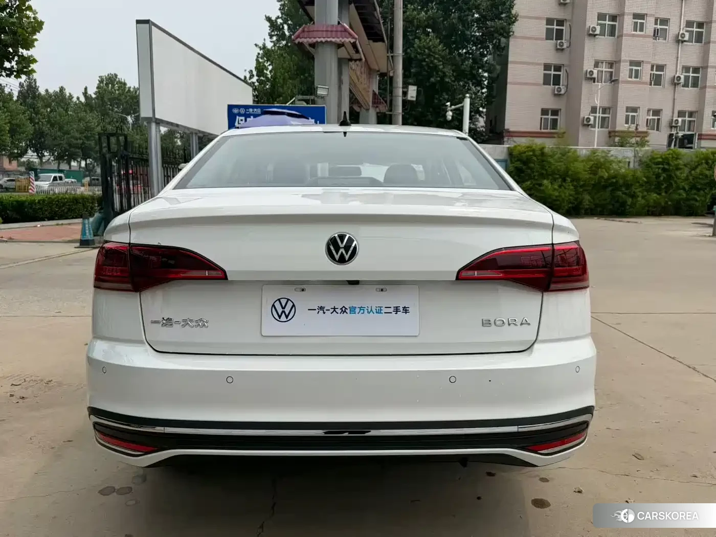 Volkswagen Bora 2025 Белый из Китая, фото 2