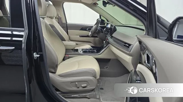 Kia Carnival 4th generation 2022 Черный из Кореи, фото 2