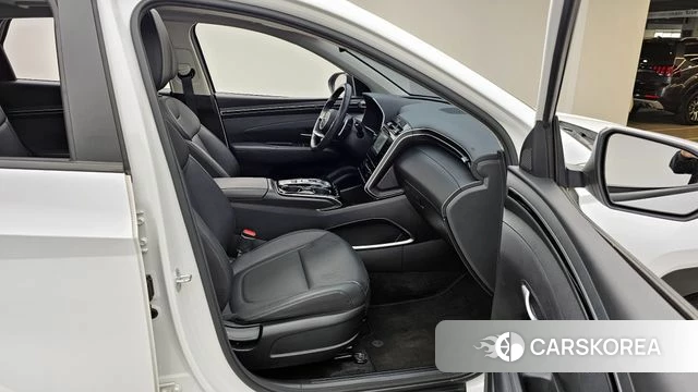 Hyundai Tucson (NX4) 2022 Белый из Кореи, фото 2