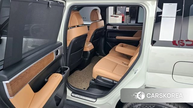 Hyundai Santa Fe (MX5) 2024 Серебристо-серый из Кореи, фото 2