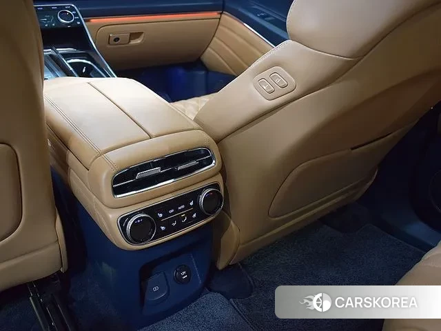 Genesis GV80 2023 Черный из Кореи, фото 2