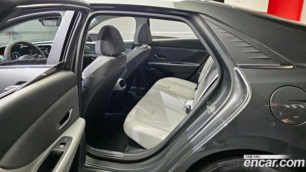 Hyundai Avante Hybrid (CN7) 2021 Серый из Кореи, фото 2