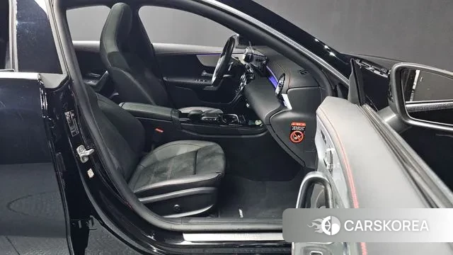 Mercedes-Benz CLA-Class C118 2023 Черный из Кореи, фото 2