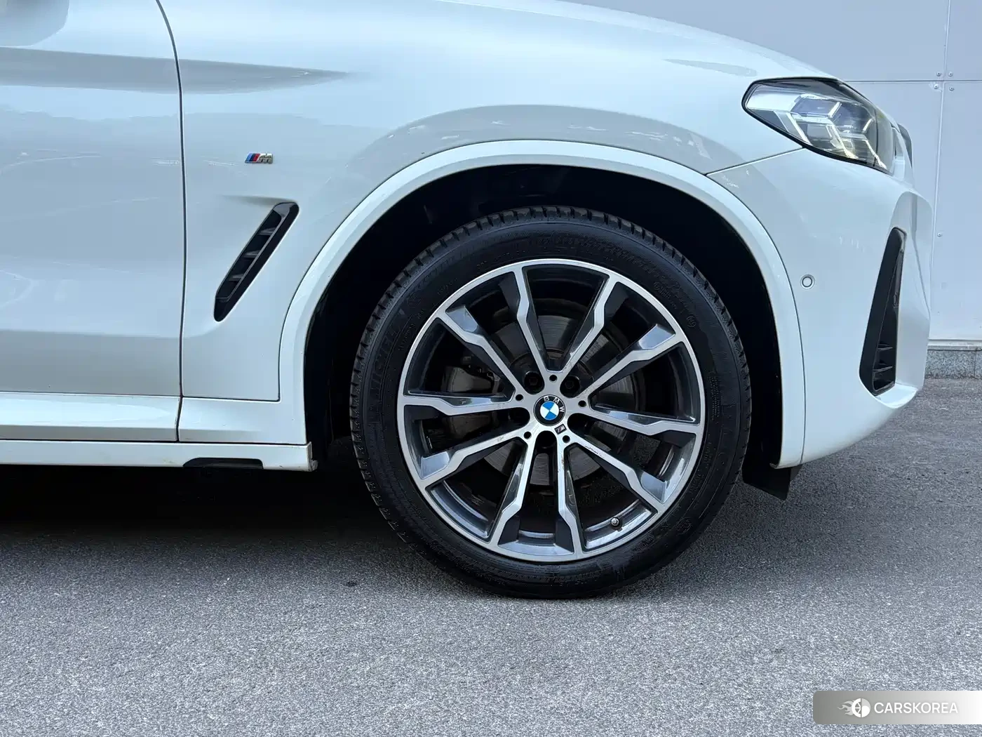 BMW X4 2023 Белый из Китая, фото 2