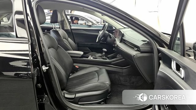 Kia The New K5 3rd generation 2024 Черный из Кореи, фото 2