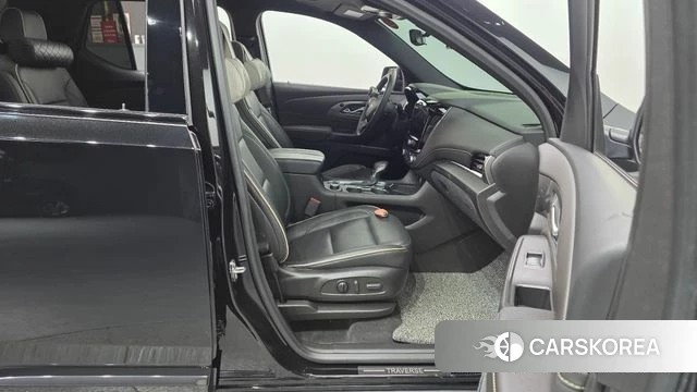 Chevrolet (GM Daewoo) Traverse 2022 Черный из Кореи, фото 2