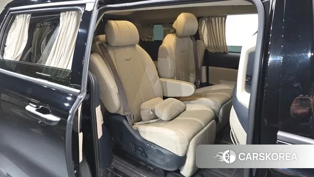 Kia Carnival 4th generation 2021 Черный из Кореи, фото 2