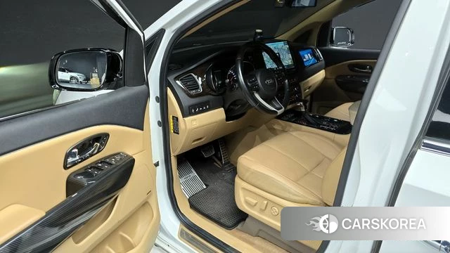 Kia The New Carnival 2018 Белый из Кореи, фото 2